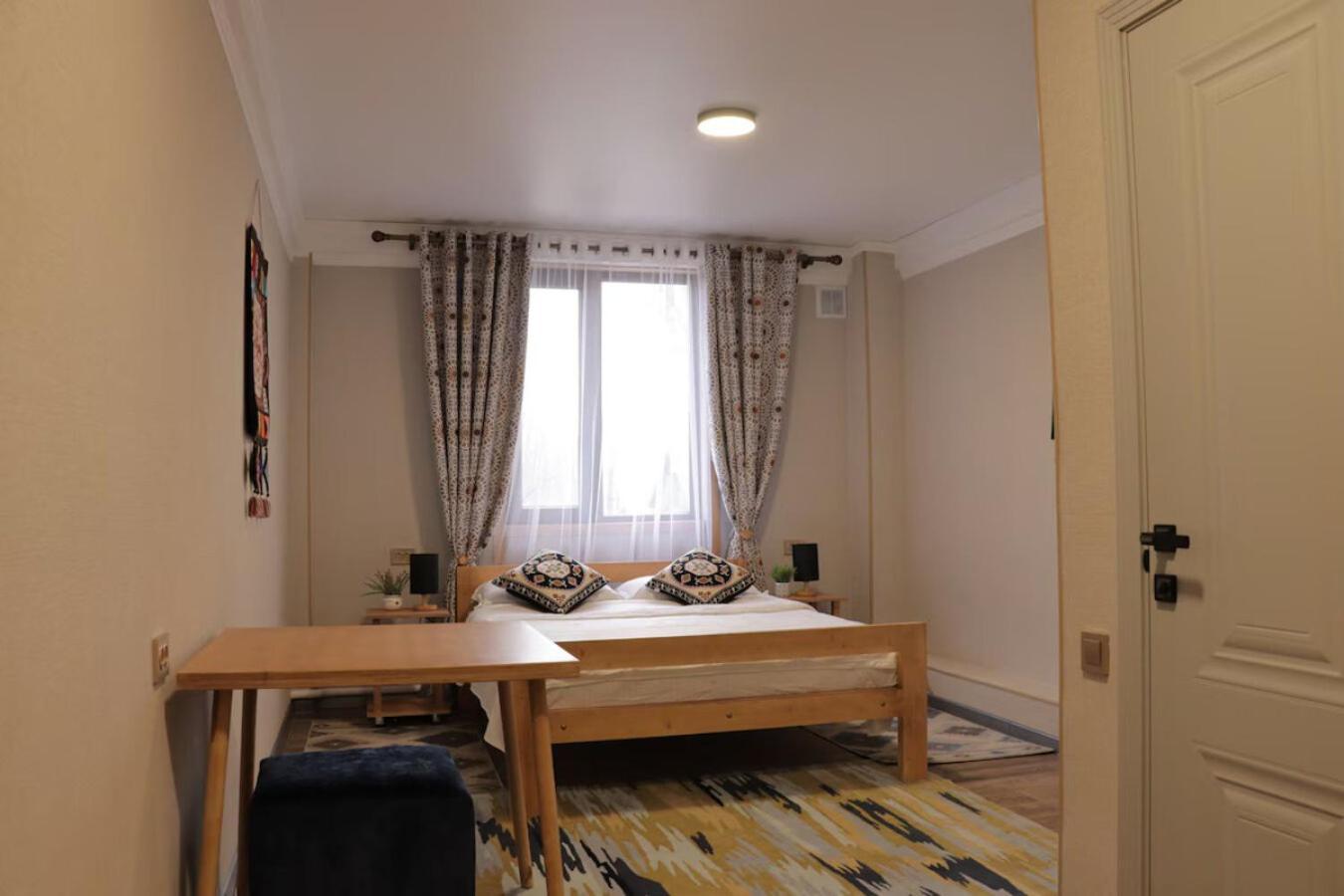 Salamat Hotel Bishkek Esterno foto
